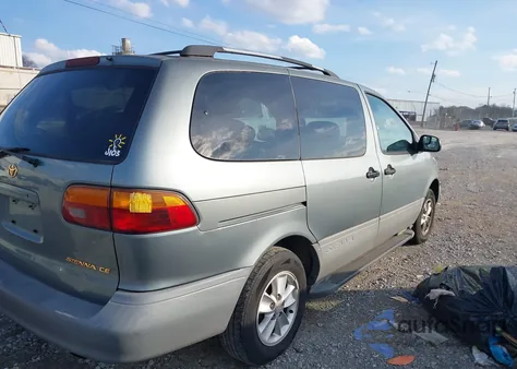 2000 Toyota Sienna Ce from USA, damaged, VIN 4T3ZF19C1YU189614